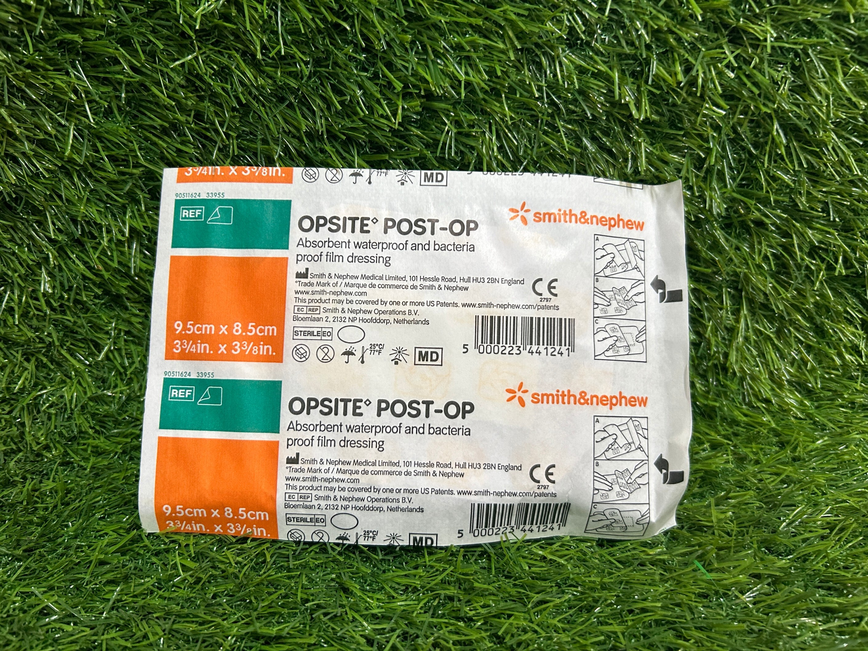 Opsite Post Of Dressing - Color: White