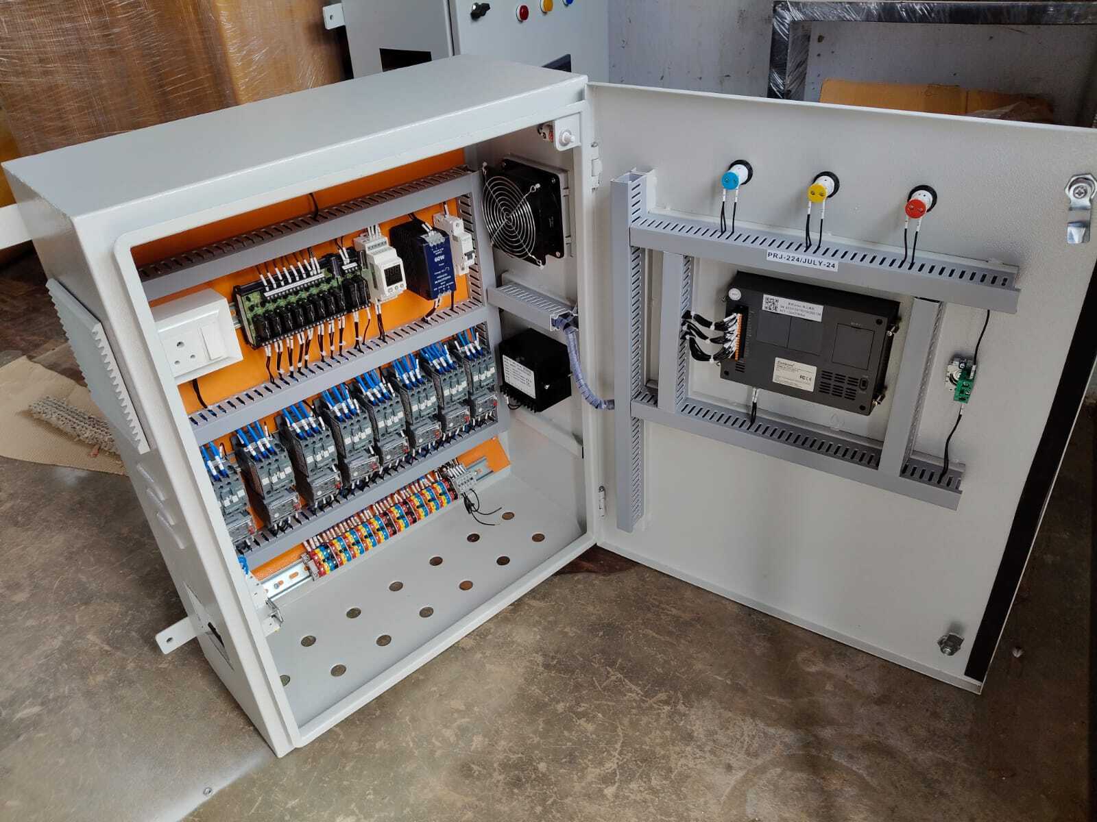 Ro Control Panel Three Phase - Base Material: Mild Steel