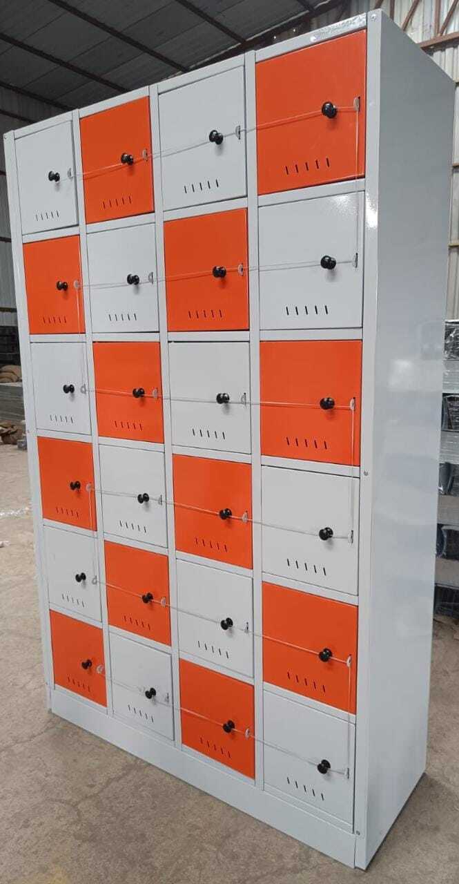 File Compactor - Color: White