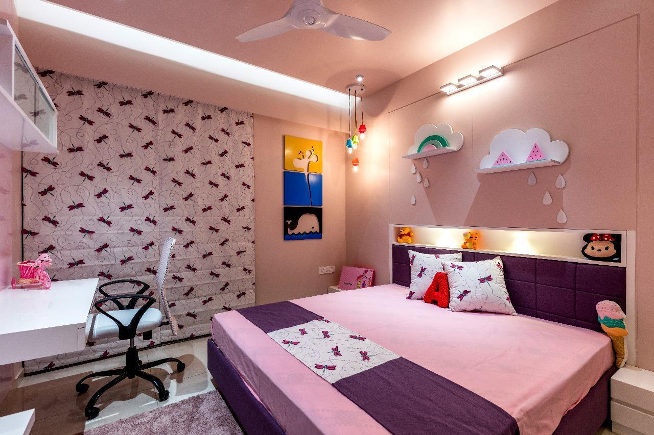 Restaurant Furniture Turnkey Project - Application: For Dining