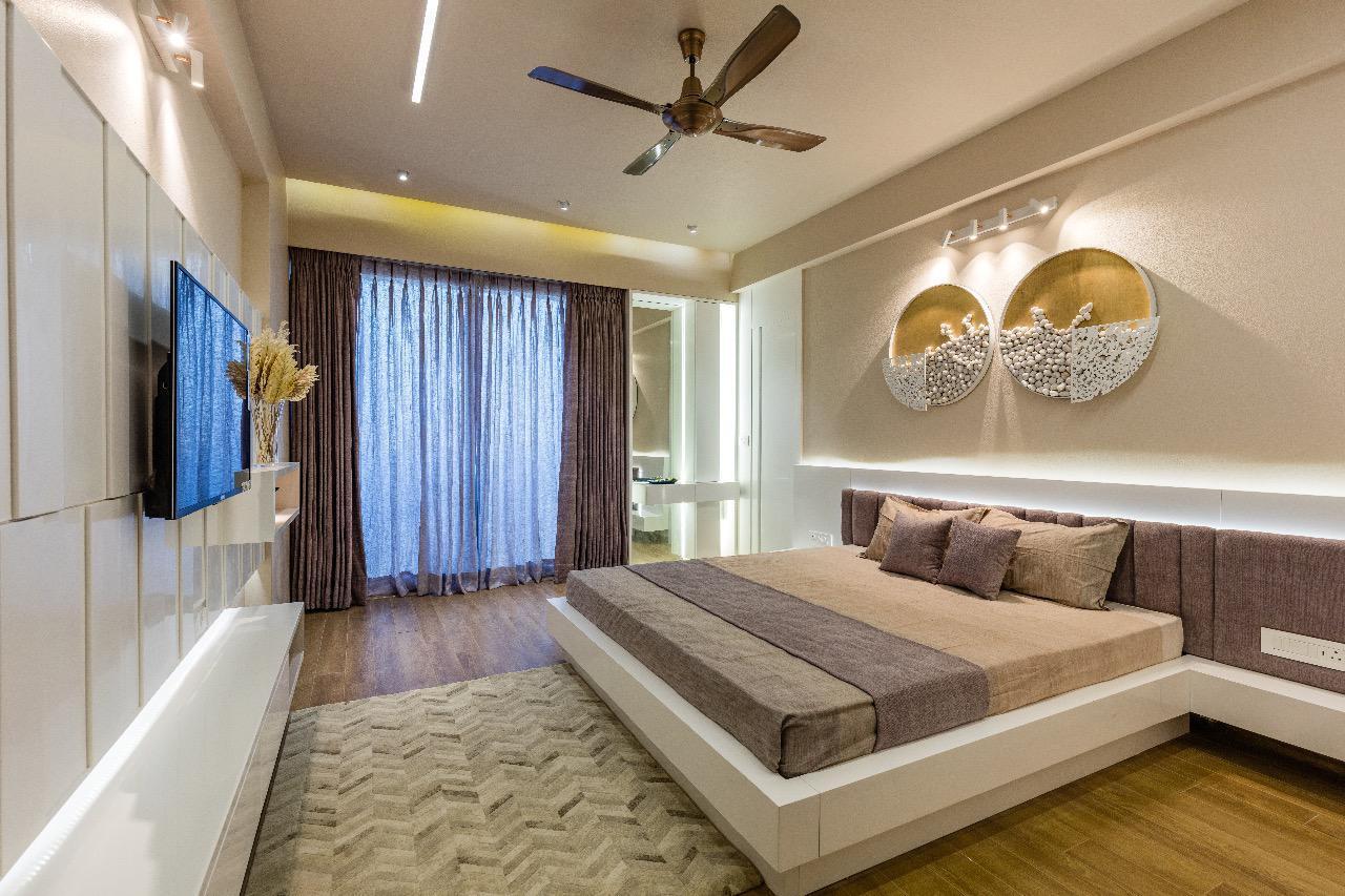 Restaurant Furniture Turnkey Project - Application: For Dining