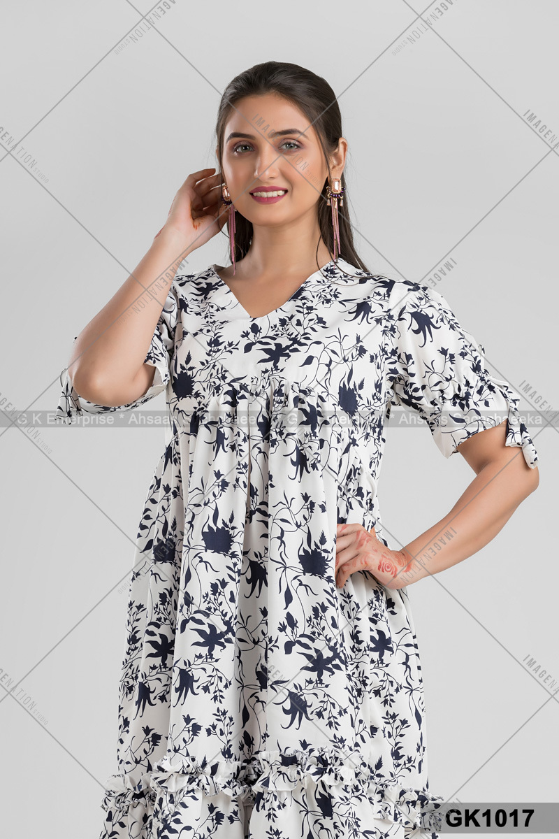 V Neck Half Sleeve Kurti (Gk1017)