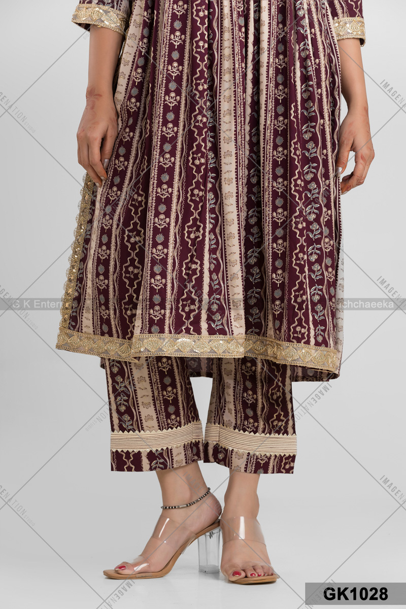 Nyra Kurti & Pant With Embroidery Works Printed Rayon (Gk1028)