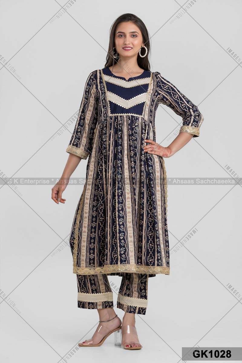 Nyra Kurti & Pant With Embroidery Works Printed Rayon (Gk1028)