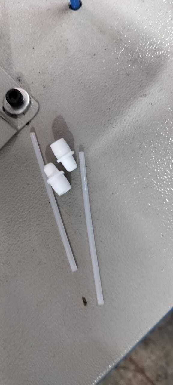 Plastic Tube And Nozzle Assembly Machine