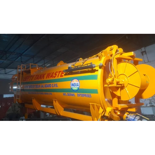 Sewer Suction Cum Jetting Machine - Capacity: 3000-8000 Liter/Day
