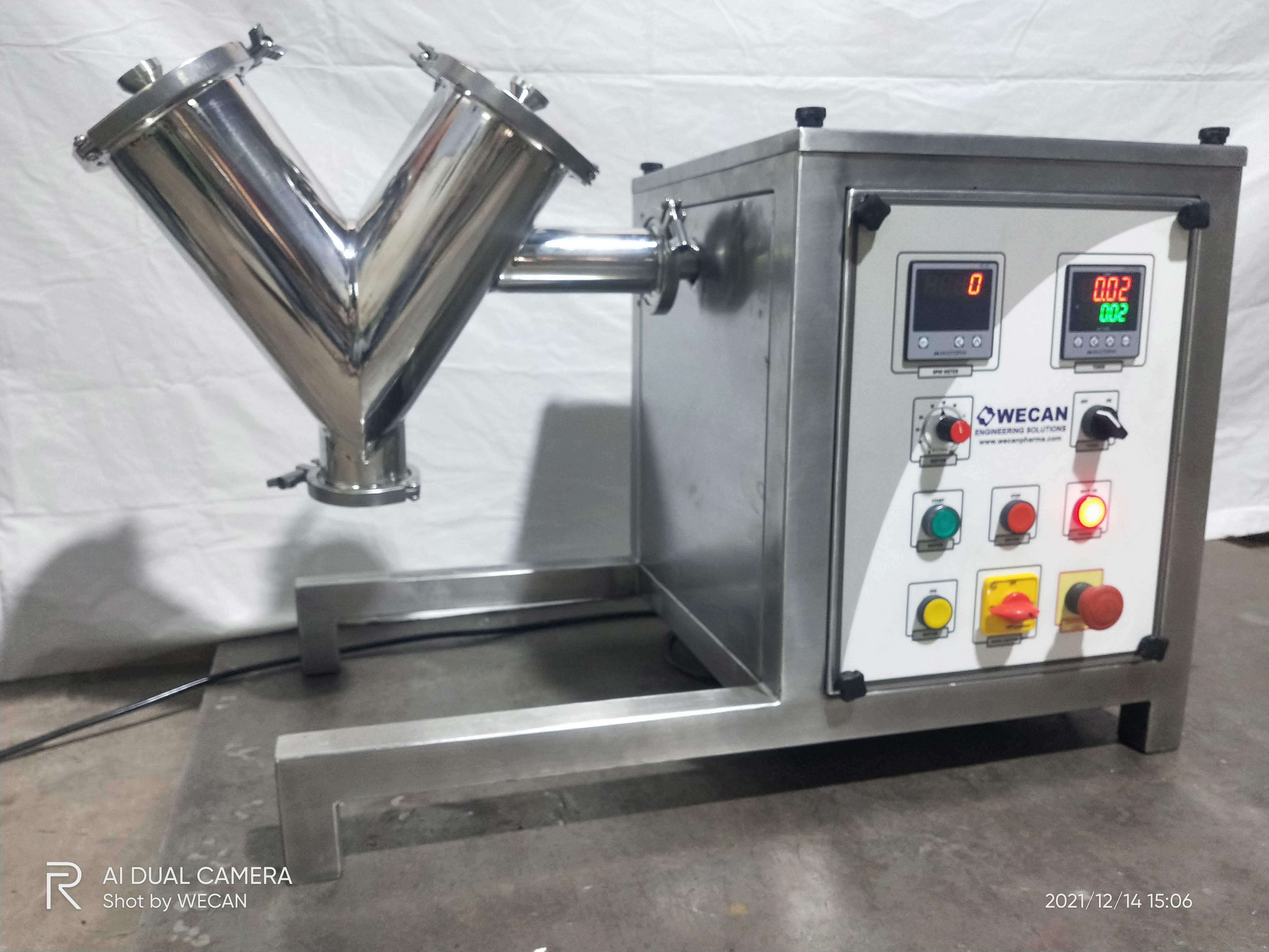 V Blender Machine - Ss316 & Ss304 Material, 3 Kg To 3 Tonnes Capacity, Automatic Mechanism, 415v 3 Phase Power | Gmp Model, Heavy Duty, Integrated Butterfly Valve, 1 Year Warranty
