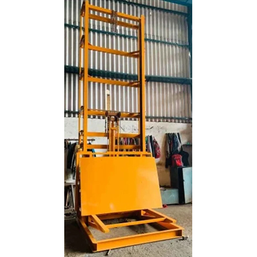 Industrial Hydraulic Goods Lift - Material: Steel