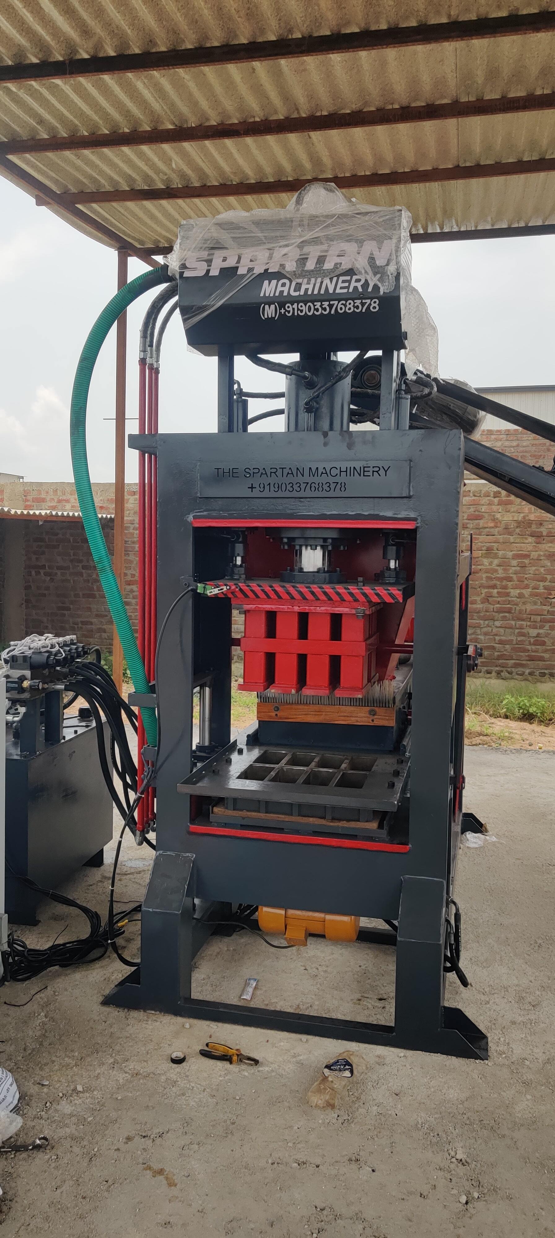Cemenmachinet Brick Making - Capacity: 14000-15000 Per Day Kg