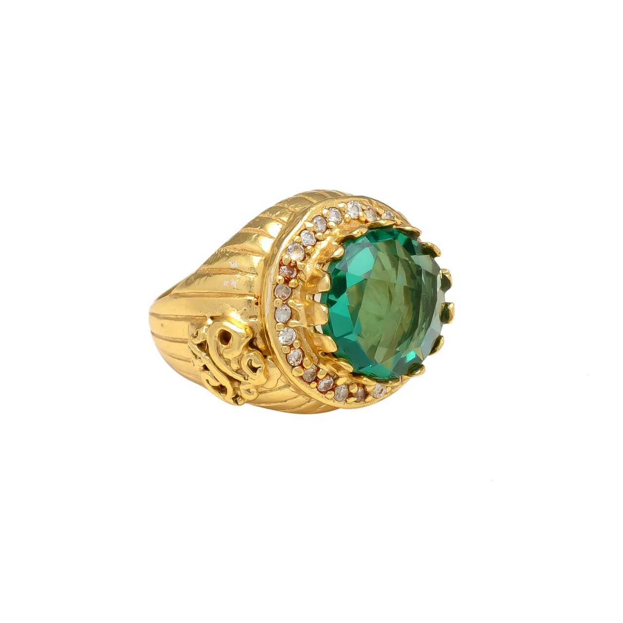 New Arrival Designer Green Quartz Ring With Small Diamonds