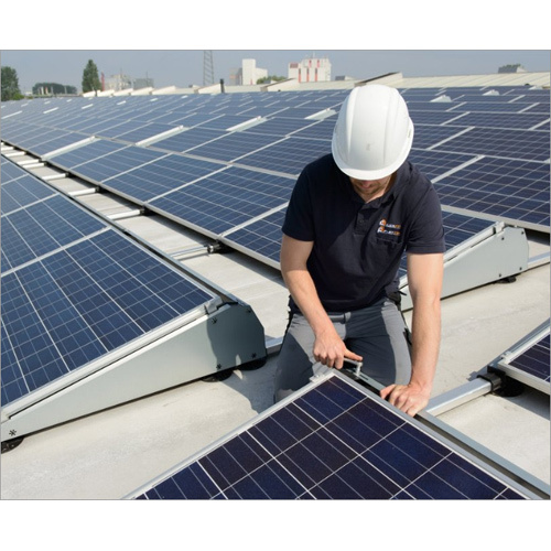 Single Flat Fix Fusion Solar Panel - Color: Silver