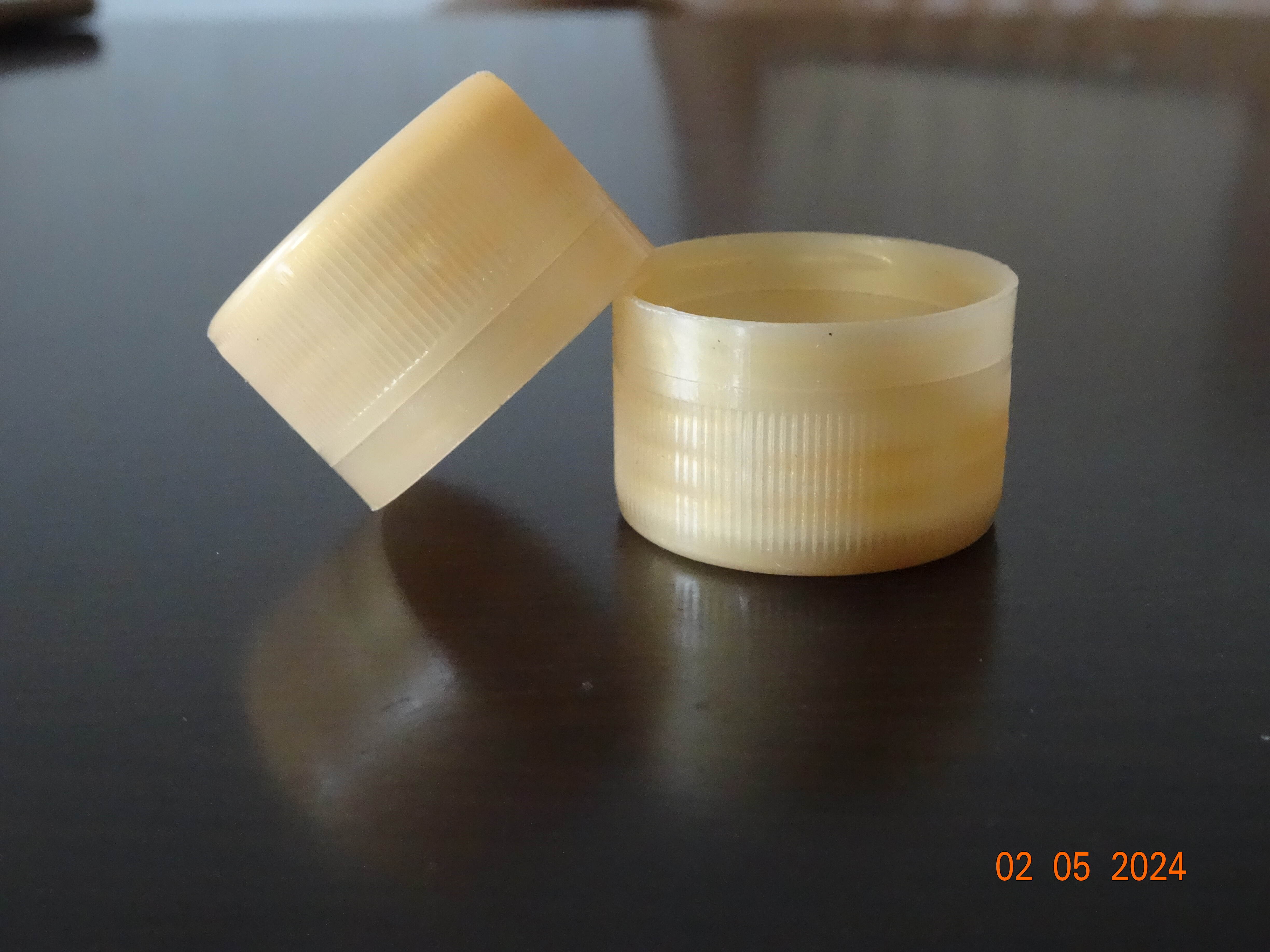 28 Mm Plastic Seal Cap - Color: All