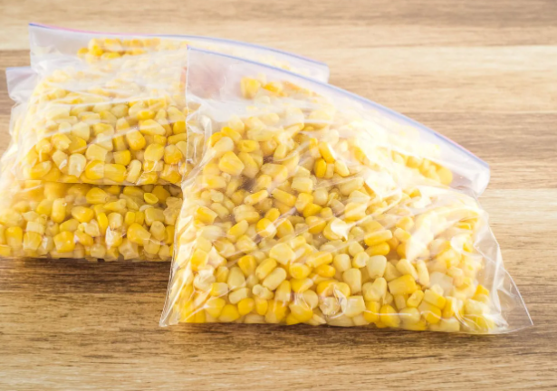 Yellow Maize - Carbohydrate: 70-87% Percentage ( % )