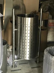 Pole Hanging Dustbin Pole Hanging Dustbin